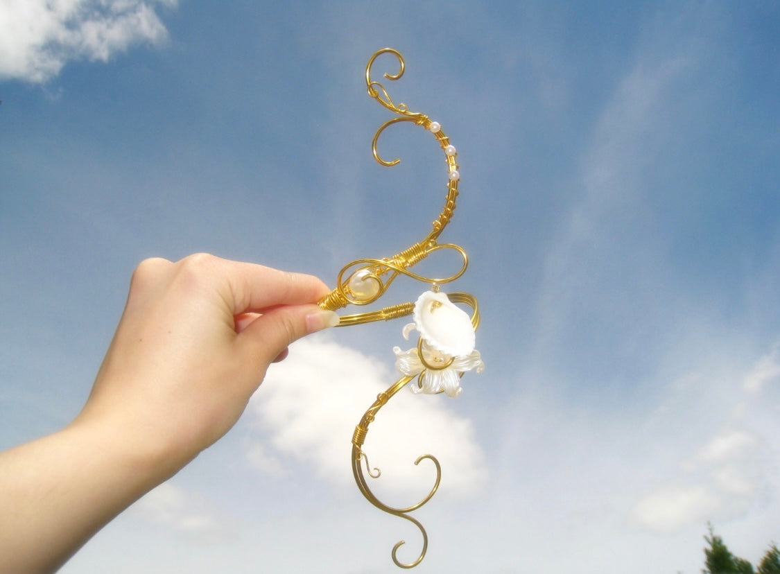 Gold Mermaid Pearl Cuff